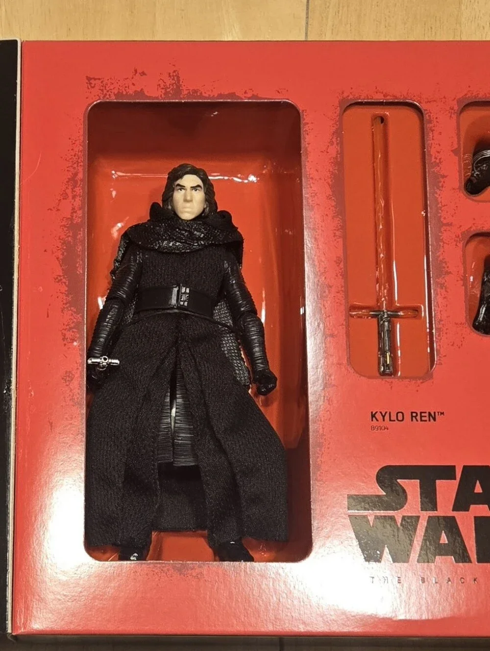 2016 Comic Con Exclusive - Star Wars The Black Series Kylo Ren - SDCC